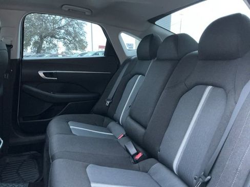 Used 2021 Hyundai Sonata SEL w/ Convenience Package FWD image 30