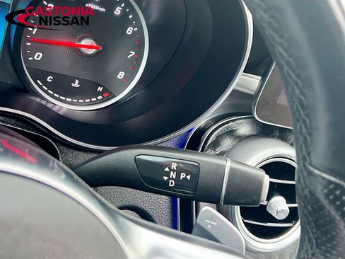 Used 2022 Mercedes-Benz GLC 300 image 21