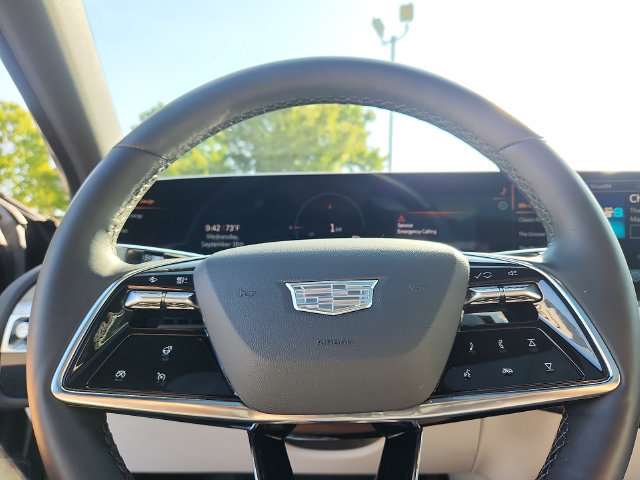 Used 2025 Cadillac Lyriq Luxury RWD image 20