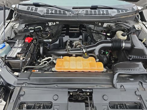 Used 2016 Ford F150 XLT w/ Equipment Group 302A Luxury image 32