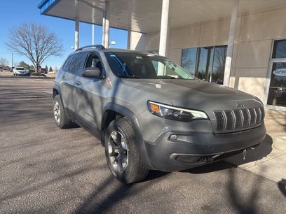 Used 2019 Jeep Cherokee Trailhawk w/ Comfort/Convenience Group