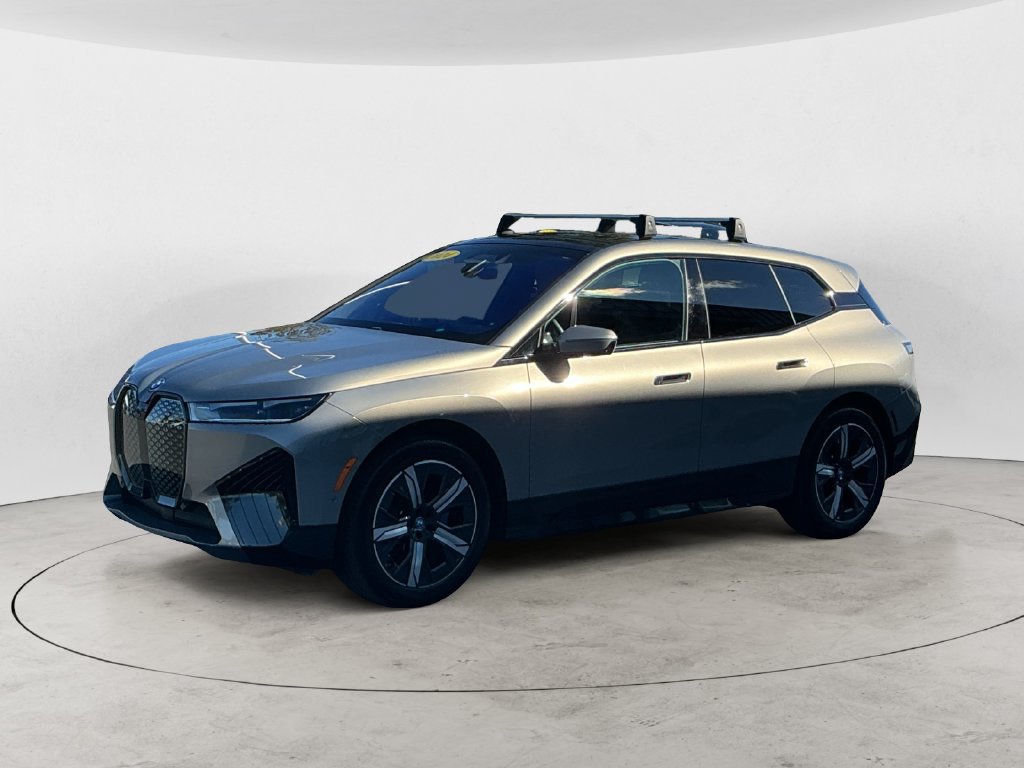 Used 2024 BMW iX xDrive50 w/ Premium Package AWD/4WD image 1
