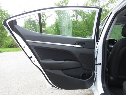 Used 2019 Hyundai Elantra Value Edition w/ Cargo Package FWD image 18