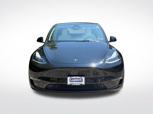 Used 2024 Tesla Model Y Performance AWD/4WD image 7