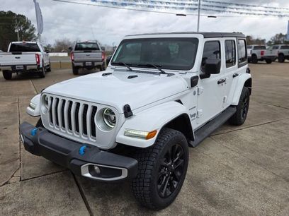 Used 2022 Jeep Wrangler Unlimited Sahara w/ Cold Weather Group