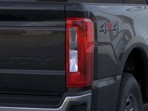 New 2026 Ford F250 XL AWD/4WD image 21