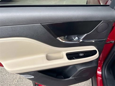 New 2025 Lincoln Corsair Grand Touring image 19