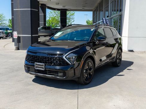 Certified 2025 Kia Sportage X-Line Prestige AWD/4WD image 3