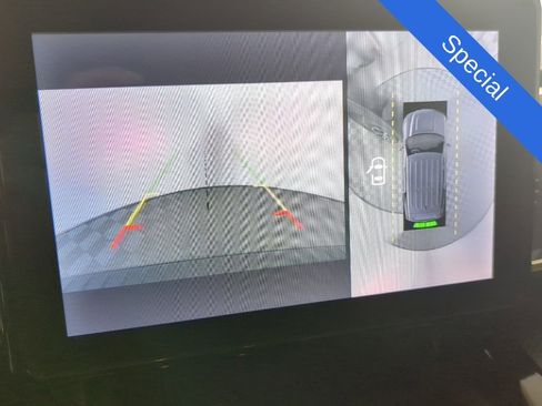 Used 2023 Ford Explorer ST-Line image 21