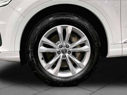Used 2019 Audi Q7 3.0T Premium Plus AWD/4WD image 11