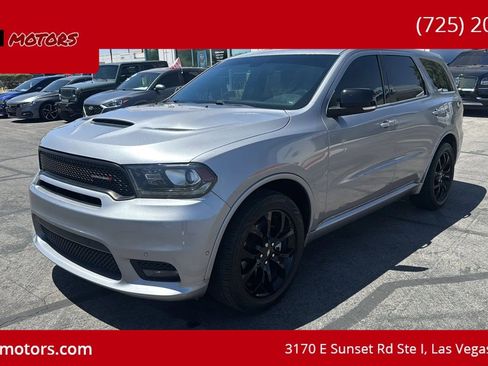 Used 2019 Dodge Durango R/T w/ Blacktop Package RWD image 3