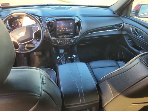 Certified 2023 Chevrolet Traverse Premier w/ LPO, Floor Liner Package image 19