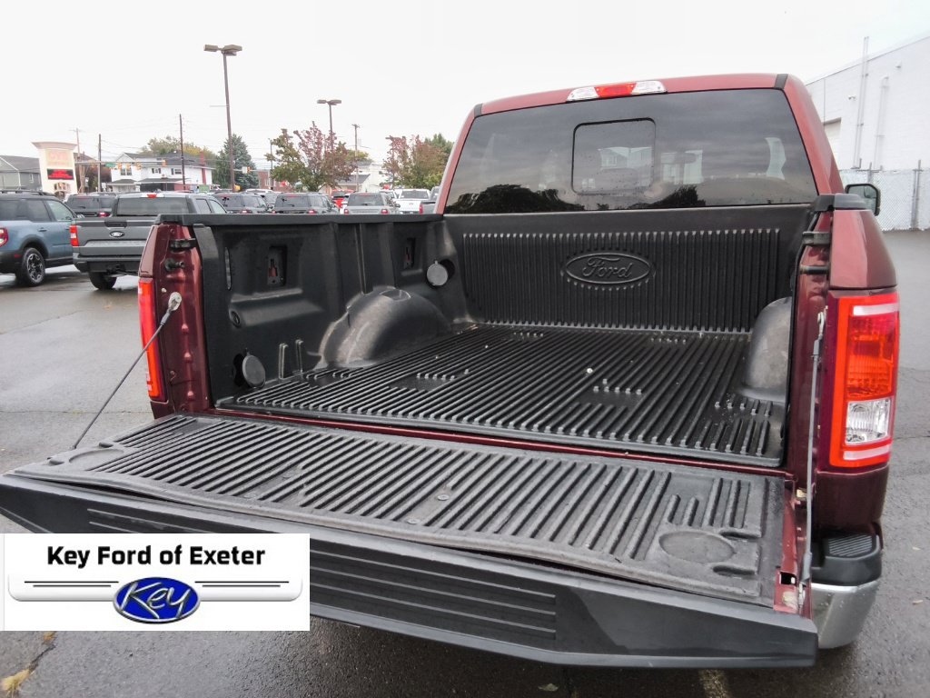Used 2017 Ford F150 XLT w/ Equipment Group 302A Luxury AWD/4WD image 14