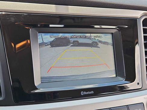 Used 2020 Hyundai Accent SE FWD image 27