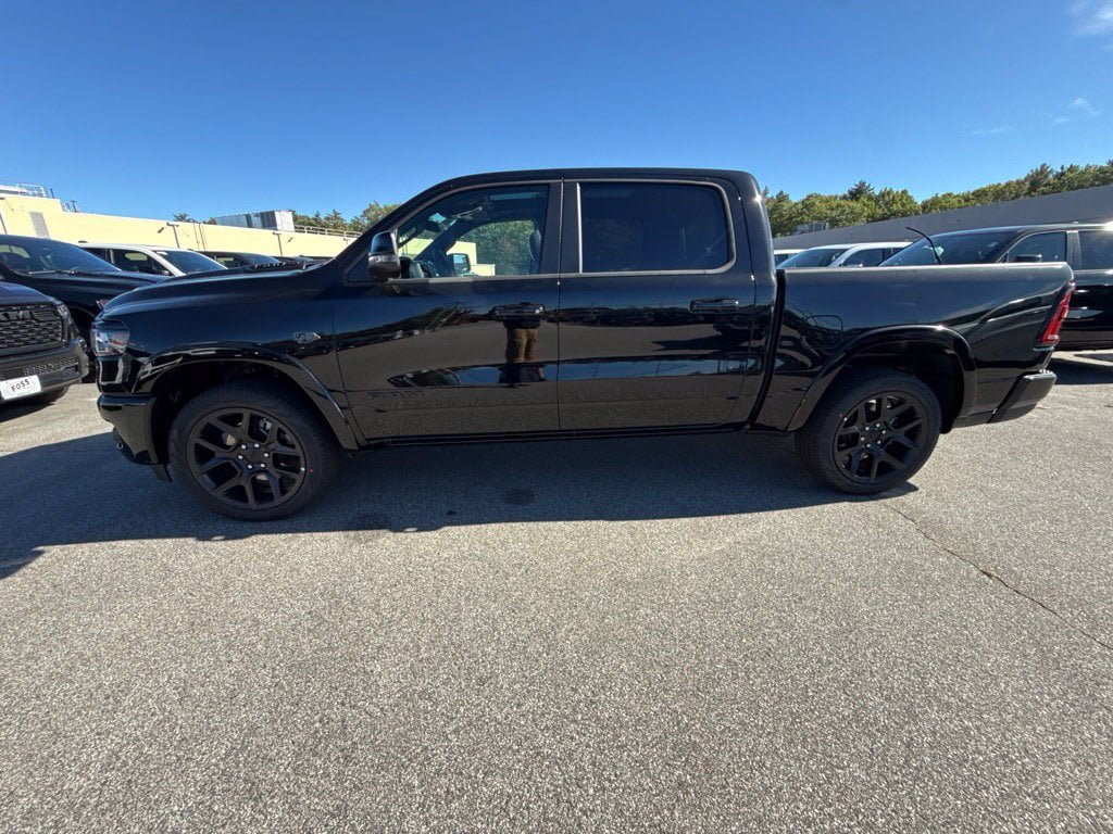 New 2027 RAM 1500 Laramie AWD/4WD image 2