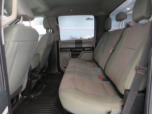 Used 2021 Ford F250 XL w/ STX Appearance Package image 13