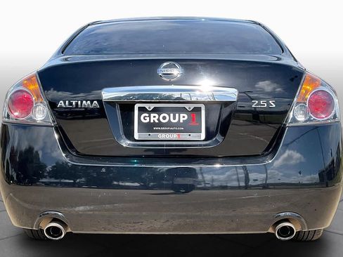 Used 2010 Nissan Altima 2.5 S w/ Convenience Plus Pkg FWD image 4