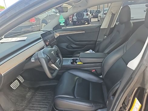 Used 2021 Tesla Model 3 Performance image 14