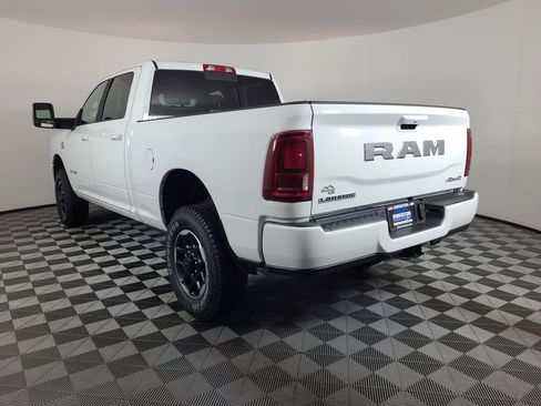Used 2026 RAM 2500 Laramie AWD/4WD image 5