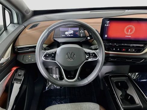 Certified 2024 Volkswagen ID.4 2WD image 25