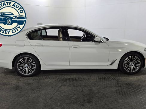 Used 2020 BMW 530i w/ Convenience Package RWD image 14
