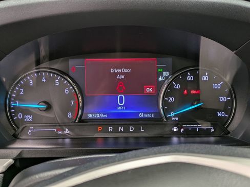 Used 2022 Ford Explorer XLT w/ Equipment Group 202A image 14