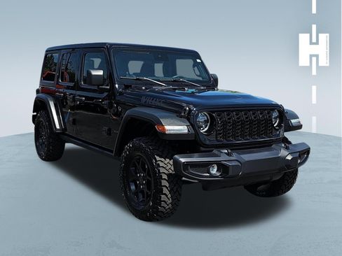Used 2025 Jeep Wrangler Unlimited Sport AWD/4WD image 1