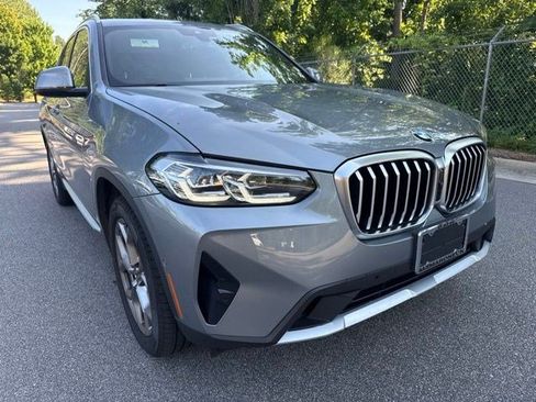 Used 2023 BMW X3 xDrive30i w/ Premium Package w/ZPA AWD/4WD image 11
