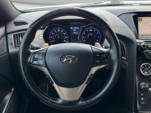 Used 2014 Hyundai Genesis 2.0T RWD image 21