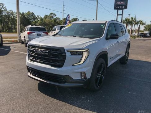 Used 2026 GMC Acadia Elevation w/ Black Edition FWD image 3