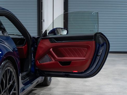 Used 2023 Porsche 911 Carrera 4 GTS image 32