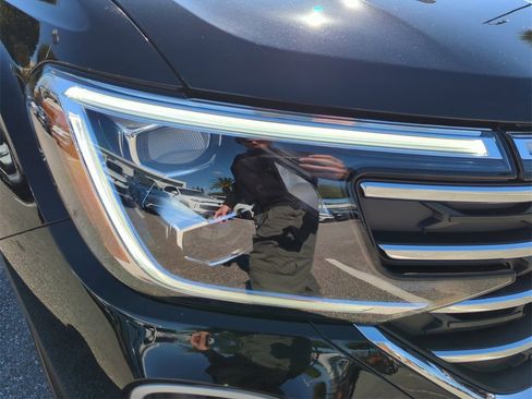 New 2026 Volkswagen Atlas SE image 17