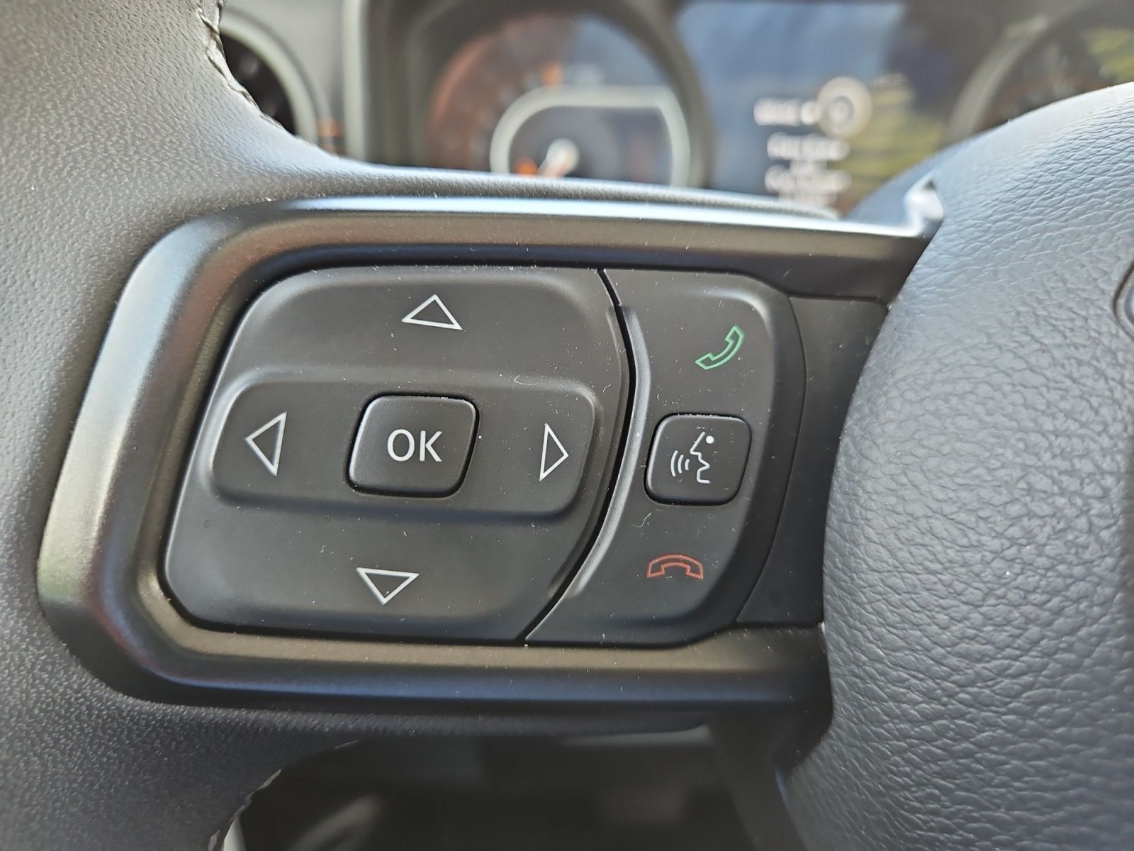 Used 2026 Jeep Gladiator Mojave AWD/4WD image 25