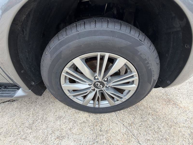 Used 2020 INFINITI QX80 Luxe w/ Proassist Package RWD image 11