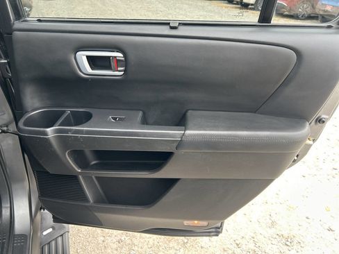 Used 2011 Honda Pilot Touring image 18