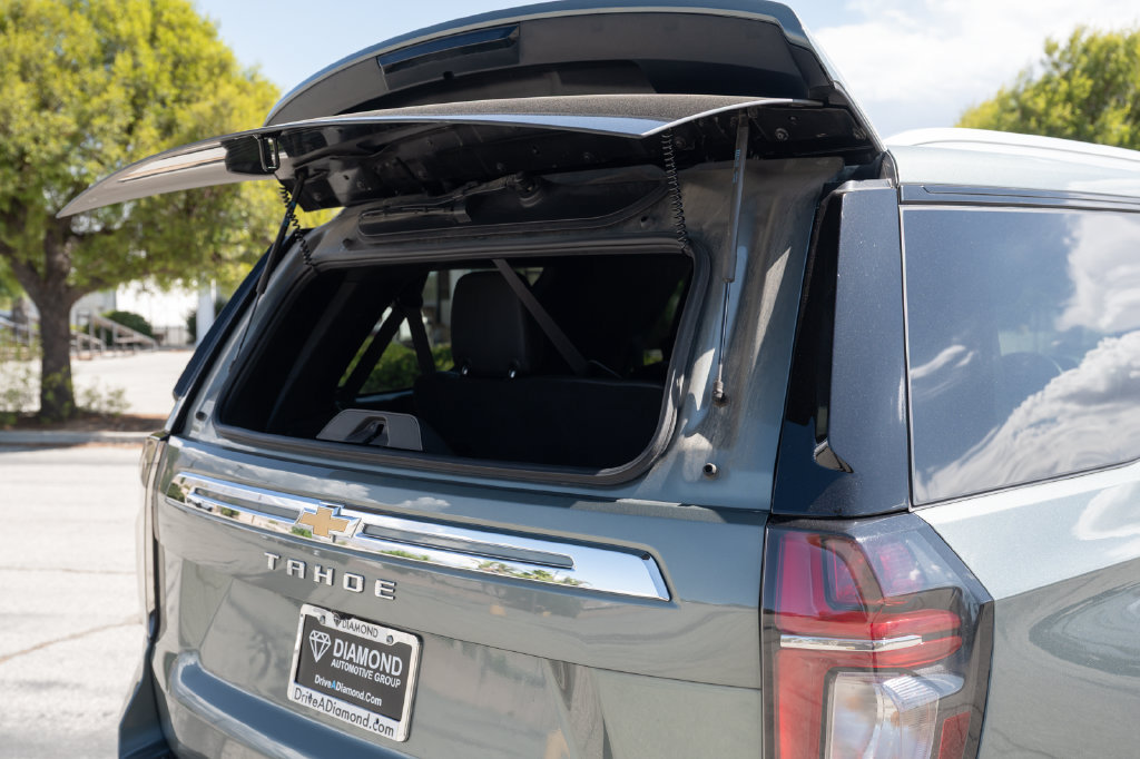 Used 2024 Chevrolet Tahoe LT RWD image 13
