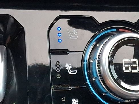 Used 2023 GMC Sierra 1500 Denali w/ Denali Reserve Package image 27