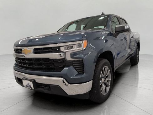 Used 2024 Chevrolet Silverado 1500 LT AWD/4WD image 12