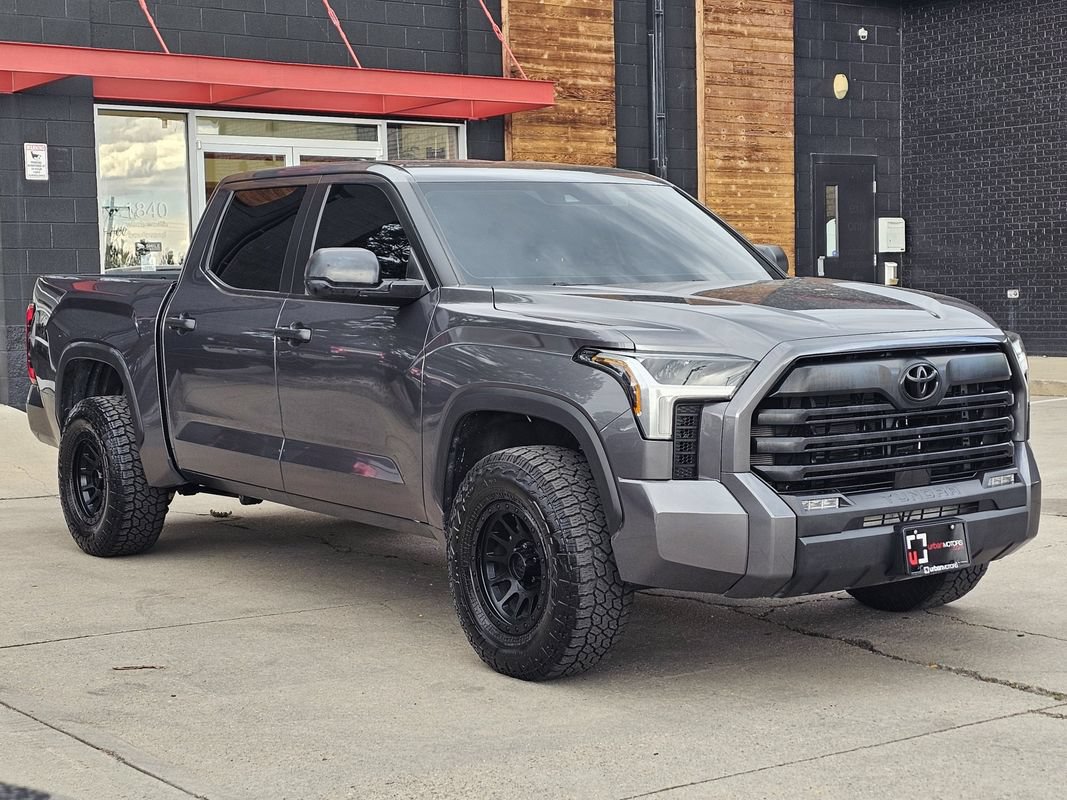 Used 2024 Toyota Tundra SR5 AWD/4WD image 8
