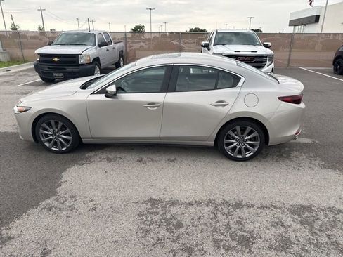 Used 2025 MAZDA MAZDA3 s FWD image 6