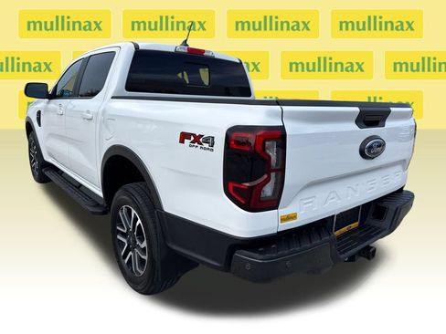 Used 2024 Ford Ranger Lariat w/ FX4 Off-Road Package AWD/4WD image 9