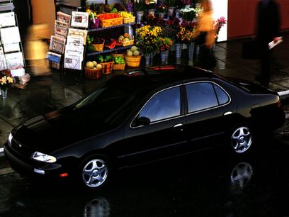 Used 1997 Nissan Altima XE