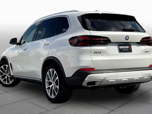 Used 2025 BMW X5 xDrive40i w/ Premium Package AWD/4WD image 11