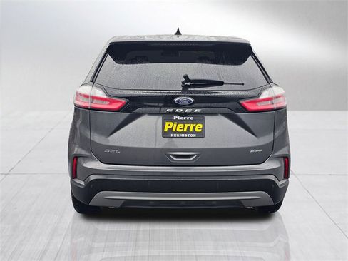Used 2024 Ford Edge SEL image 5