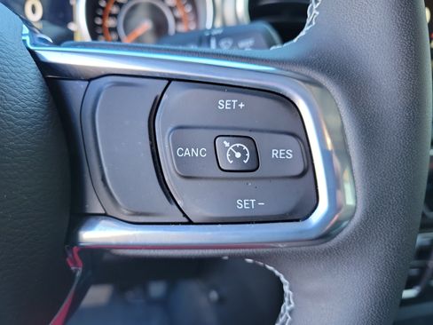 Used 2023 Jeep Gladiator Rubicon w/ LED Lighting Group image 22