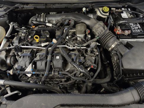 Used 2022 Lincoln Corsair AWD w/ Equipment Group 101A image 30