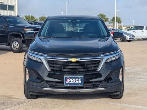 Used 2024 Chevrolet Equinox LT image 2