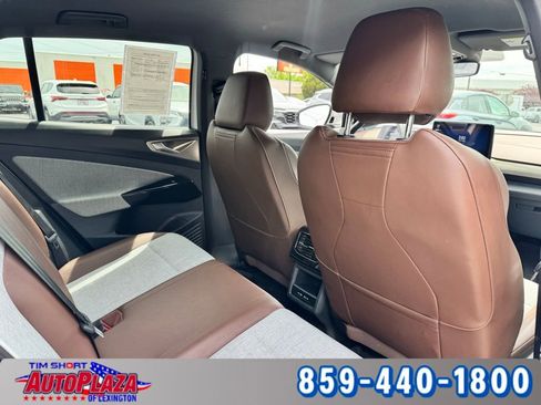 Used 2023 Volkswagen ID.4 Pro RWD image 41