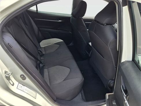 Used 2021 Toyota Camry LE FWD image 16