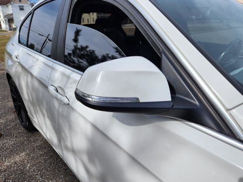 Used 2015 BMW 320i xDrive Sedan image 10